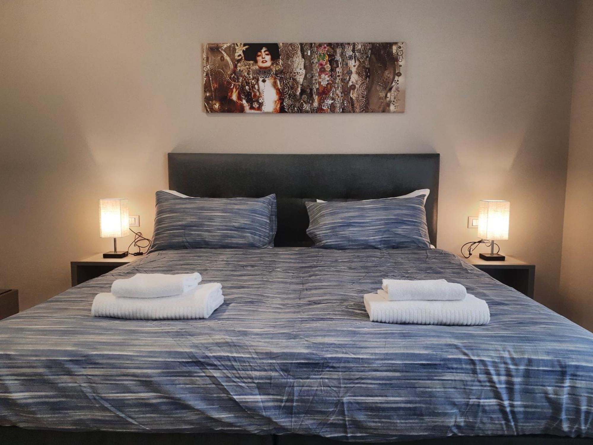 Smart Apartment Mercanzia - Twa, Bologna